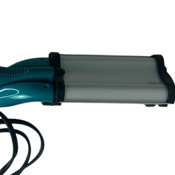 Bed Head Tourmaline Wave Artist Deep Waver Combat Frizz Add Shine WORKS BH305 - Picture 11 of 13